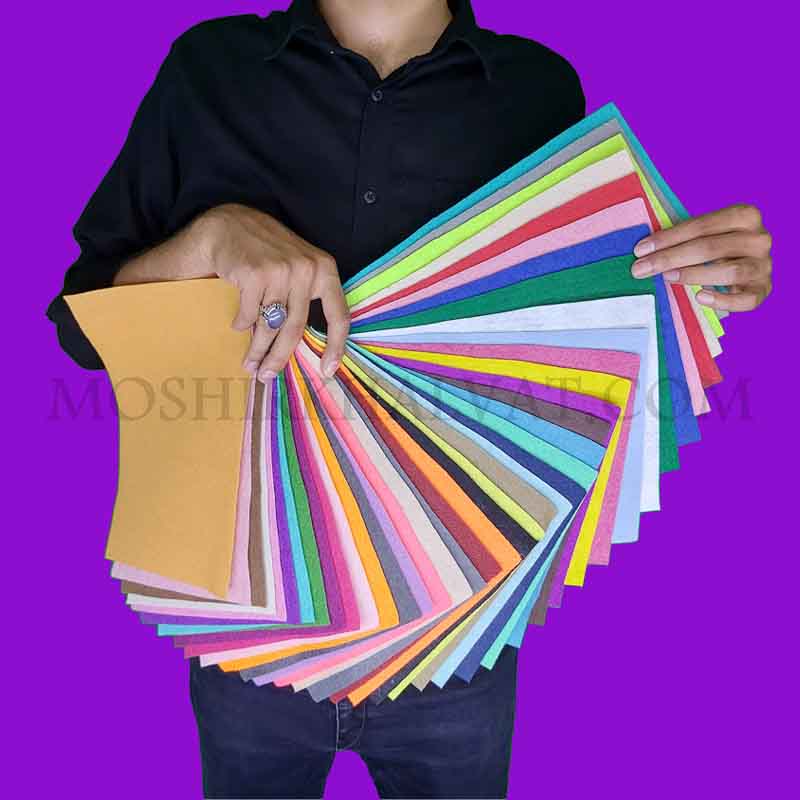 یک بسته نمد سایز آ4 ، 40 رنگ در دست