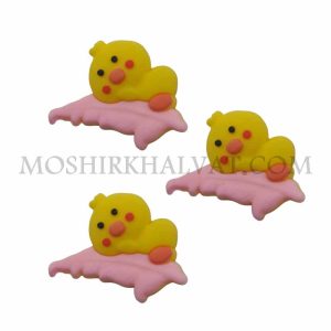 پیکسل سیلیکونی مدل جوجه روی برگ